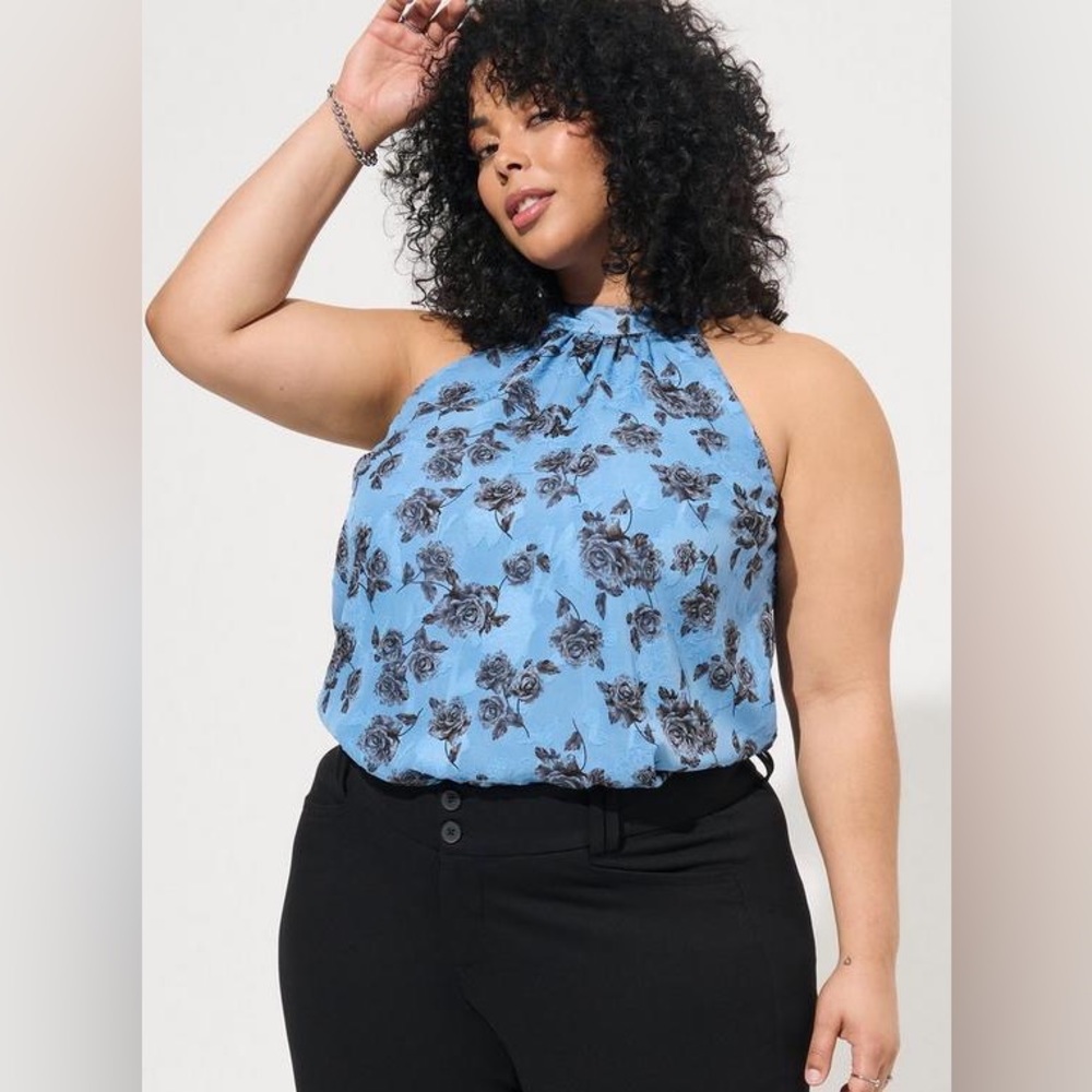 Torrid Clip Chiffon Mock Neck Halter - Picture 9 of 10